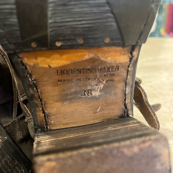 FIORENTINI AND BAKER SUADE BOOTS! - Picture 7 of 9